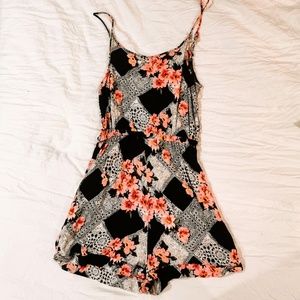 MINKPINK Floral Crepe Romper w/Pockets